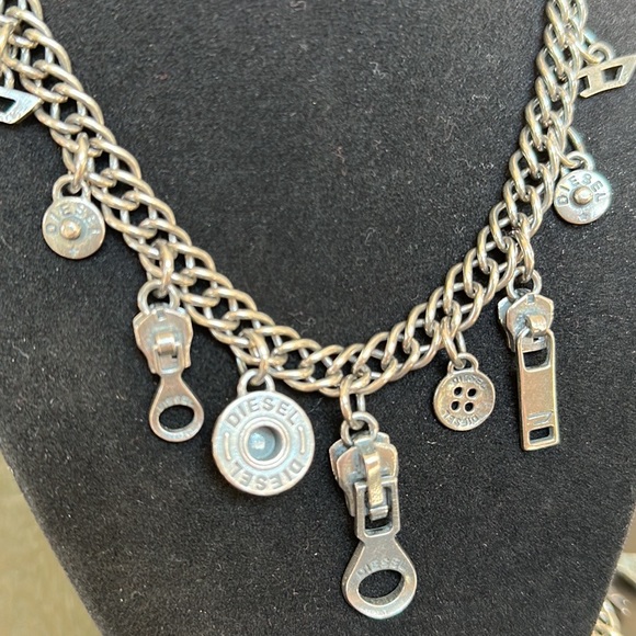 Diesel vintage sterling silver denim fastener charm necklace. - Picture 3 of 6